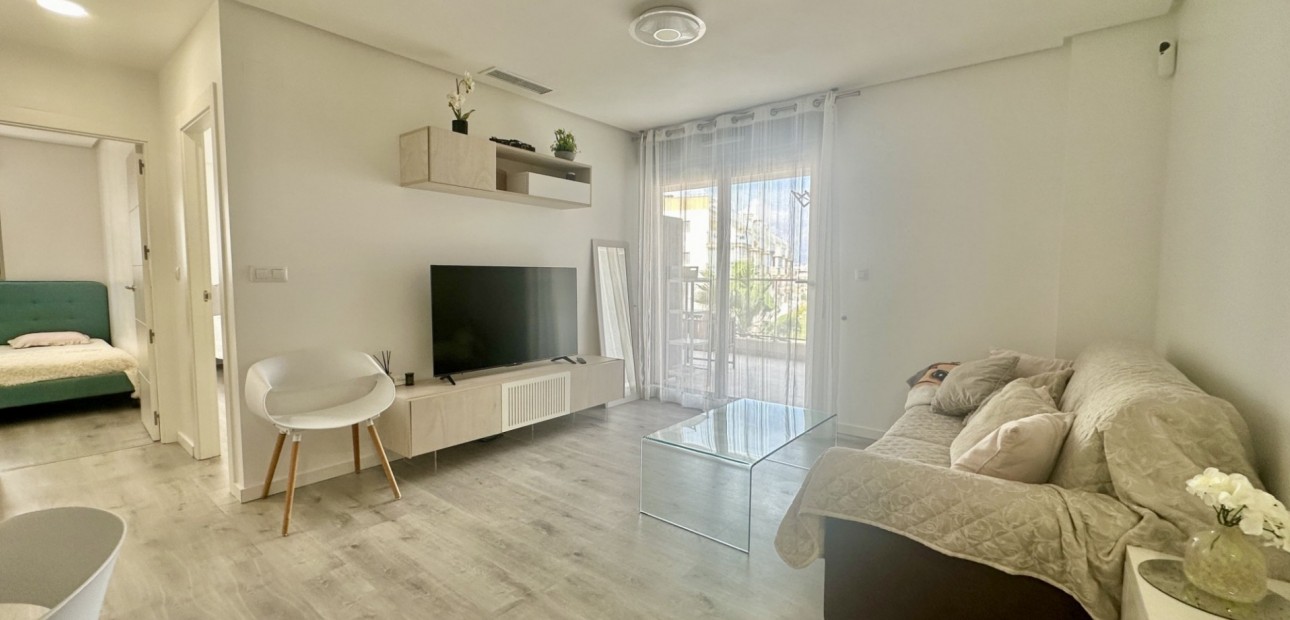 Sale - Apartment / flat -
Orihuela Costa - Villamartin