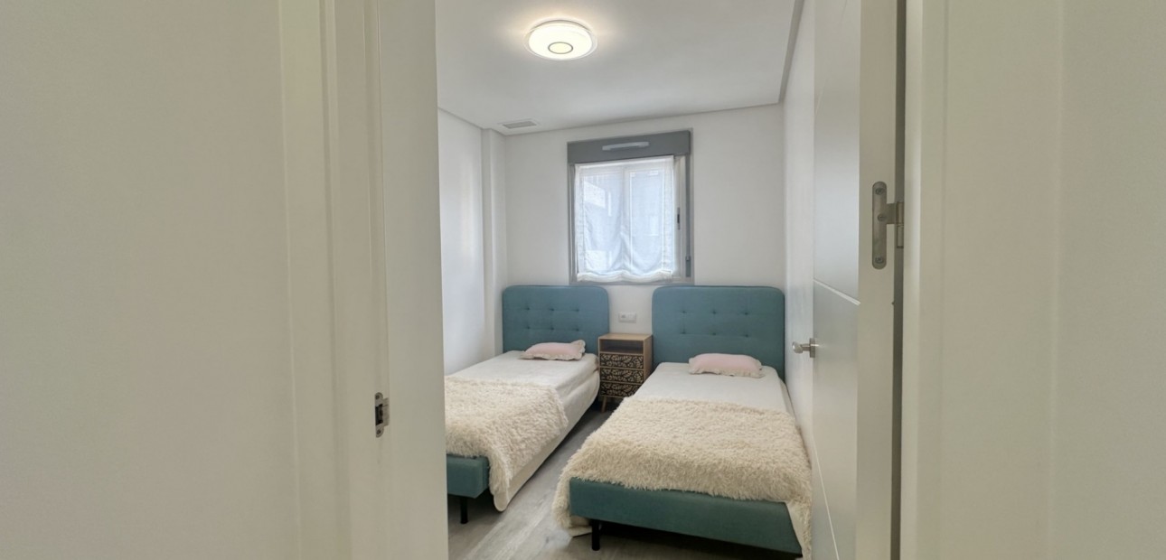 Sale - Apartment / flat -
Orihuela Costa - Villamartin