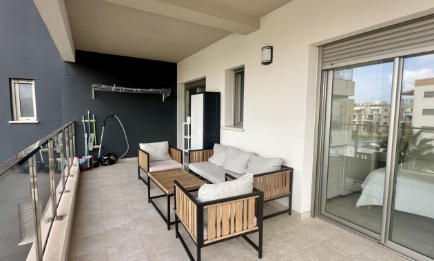 Sale - Apartment / flat -
Orihuela Costa - Villamartin