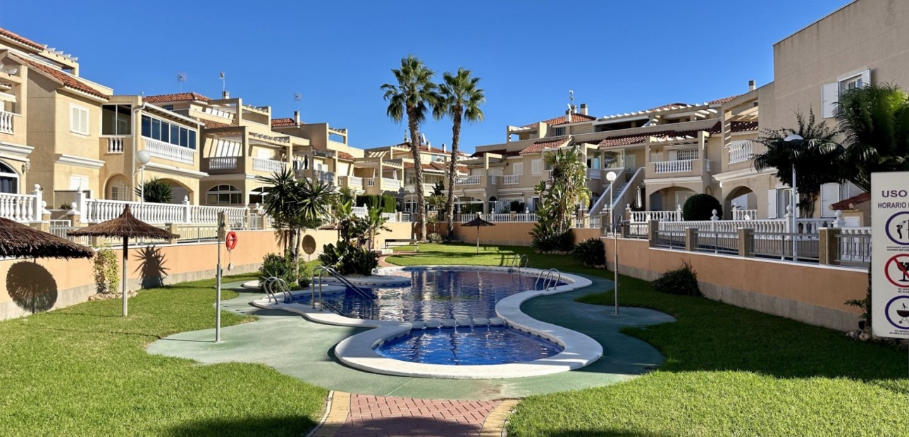 Sale - Duplex -
Orihuela Costa - Playa Flamenca