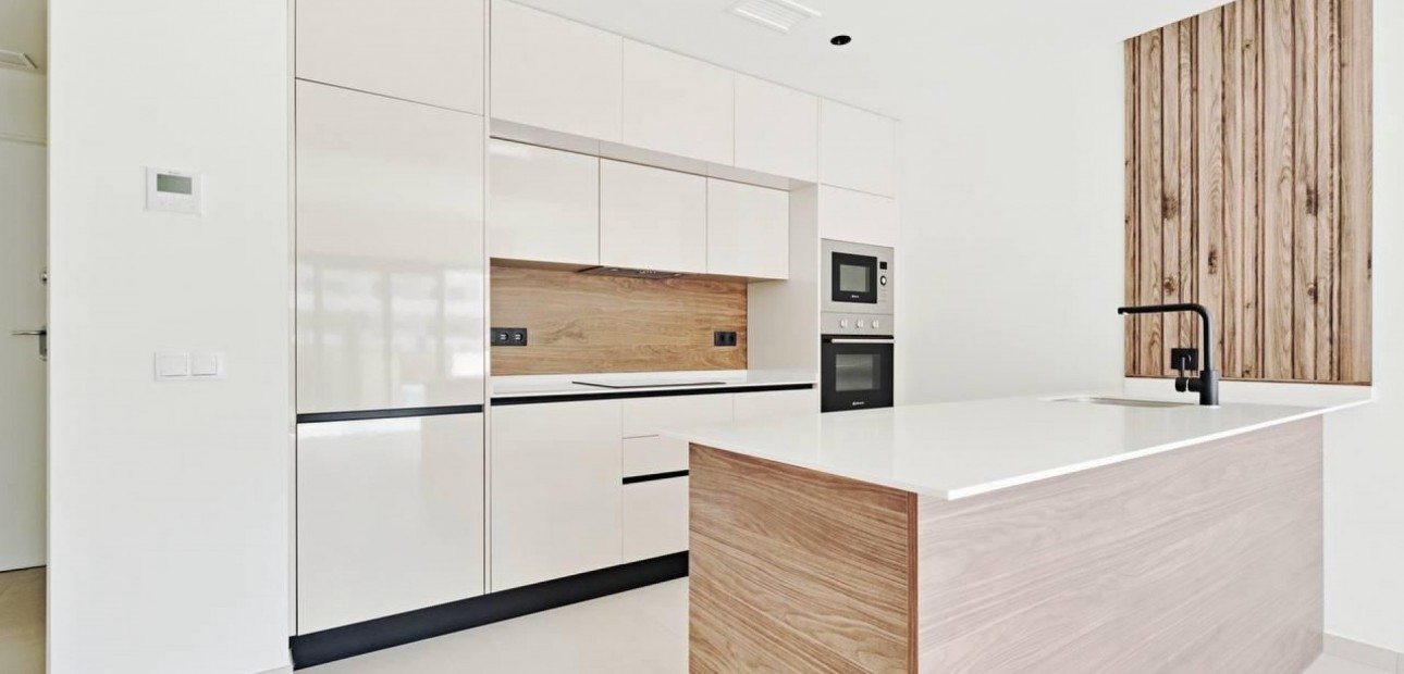 Sale - Apartment / flat -
Torrevieja - La Veleta