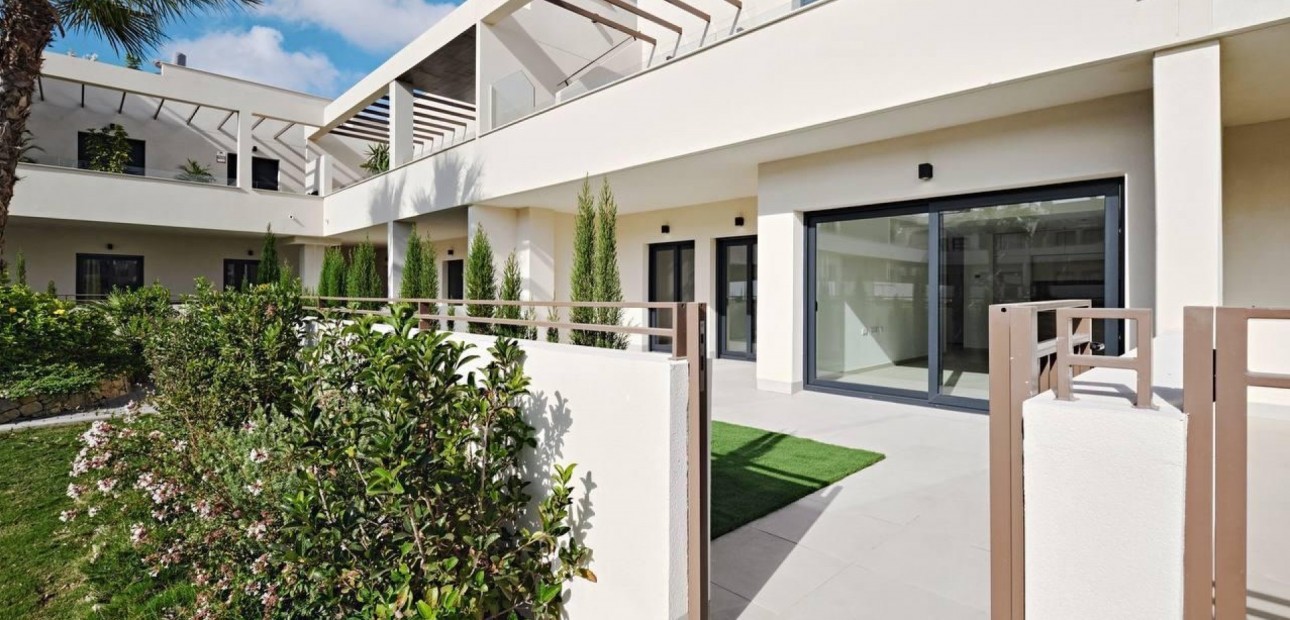 Sale - Apartment / flat -
Torrevieja - La Veleta