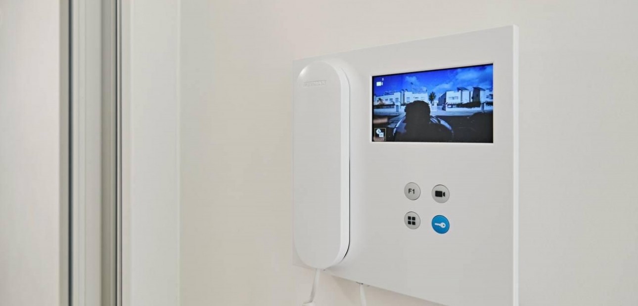 Sale - Apartment / flat -
Torrevieja - La Veleta