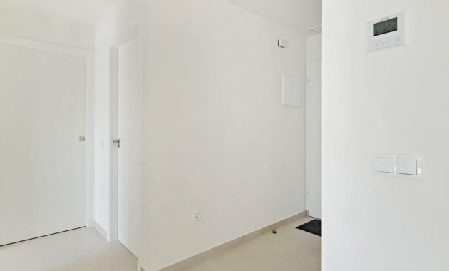 Sale - Apartment / flat -
Torrevieja - La Veleta