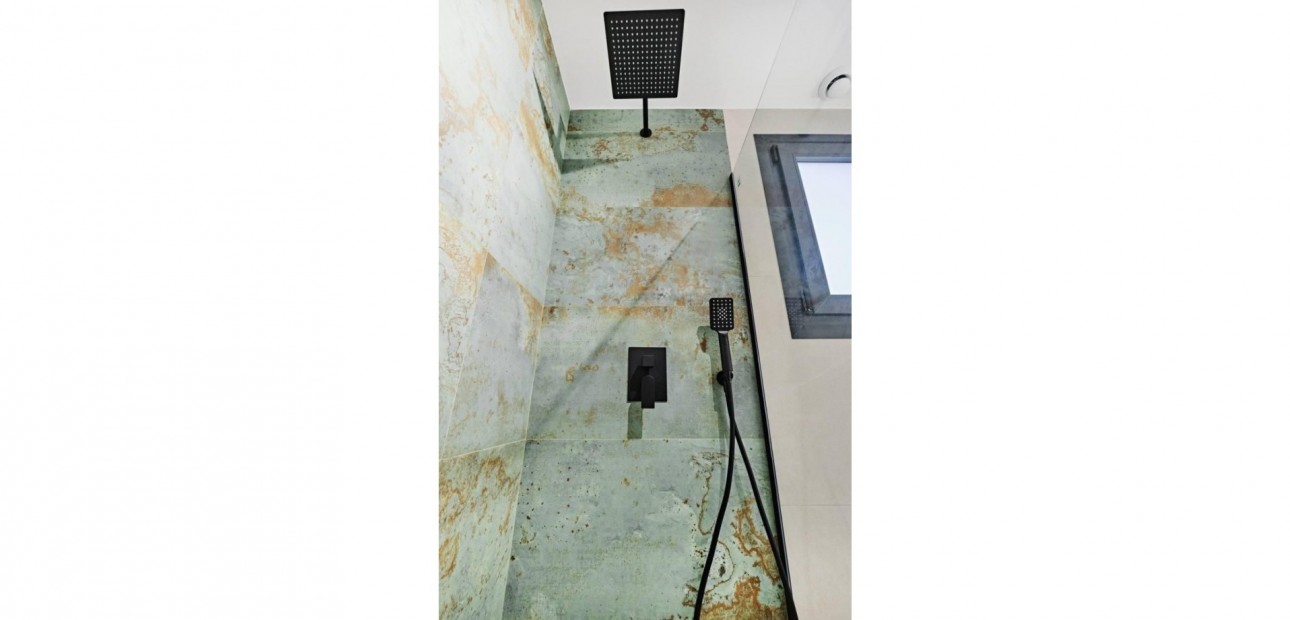 Sale - Apartment / flat -
Torrevieja - La Veleta