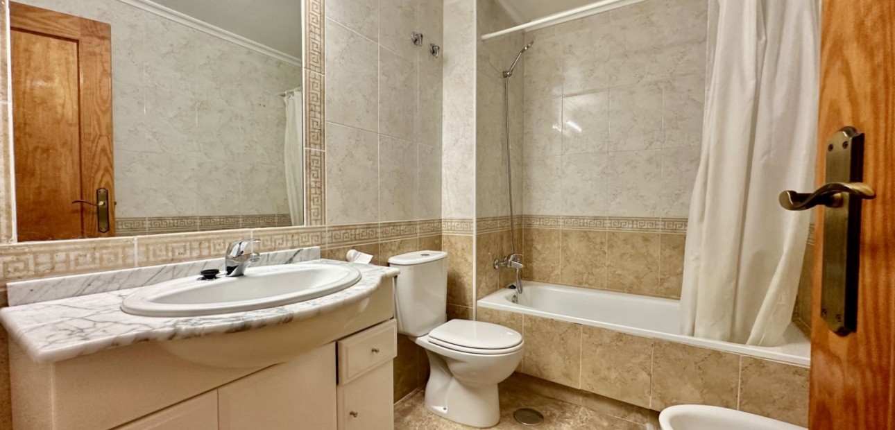 Sale - Apartment / flat -
Orihuela Costa - Cabo Roig