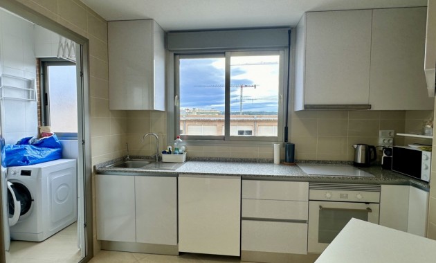 Sale - Apartment / flat -
San Miguel de Salinas - San Miguel - Town