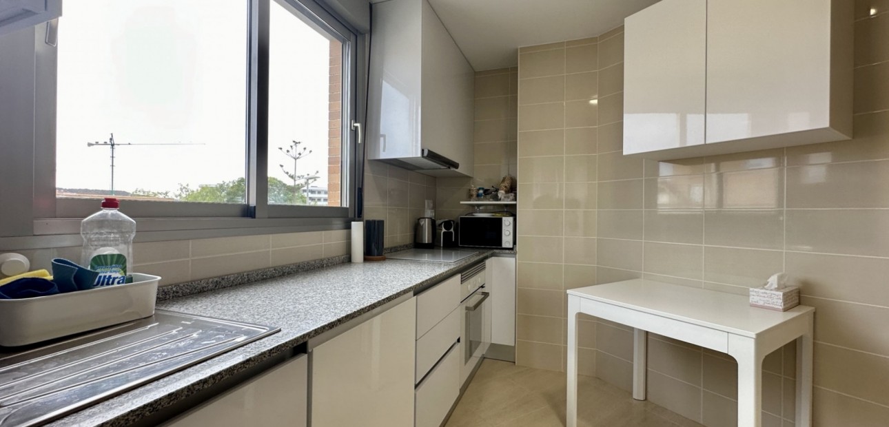 Sale - Apartment / flat -
San Miguel de Salinas - San Miguel - Town