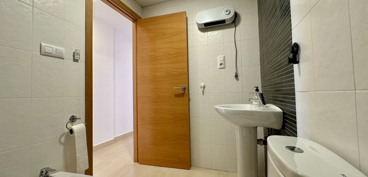 Sale - Apartment / flat -
San Miguel de Salinas - San Miguel - Town