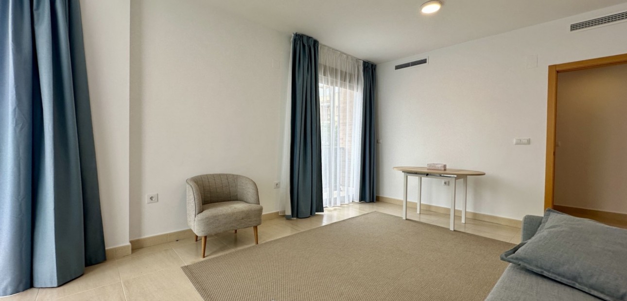 Sale - Apartment / flat -
San Miguel de Salinas - San Miguel - Town