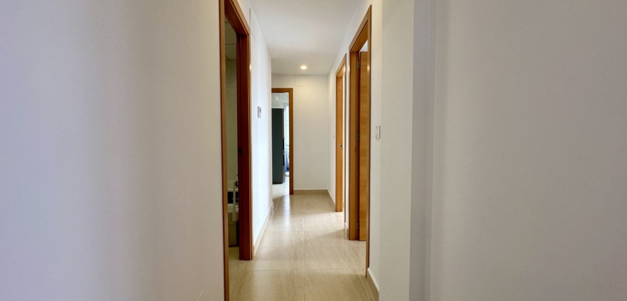 Sale - Apartment / flat -
San Miguel de Salinas - San Miguel - Town