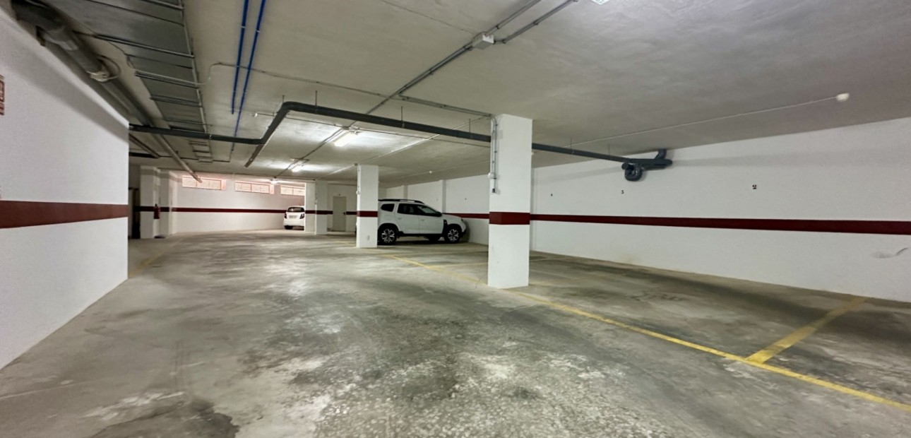 Sale - Apartment / flat -
San Miguel de Salinas - San Miguel - Town