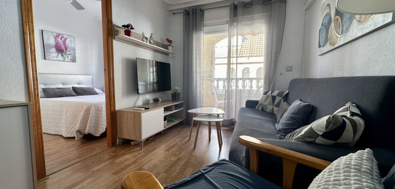 Sale - Apartment / flat -
Torrevieja