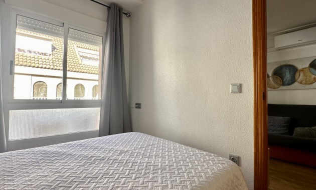 Sale - Apartment / flat -
Torrevieja