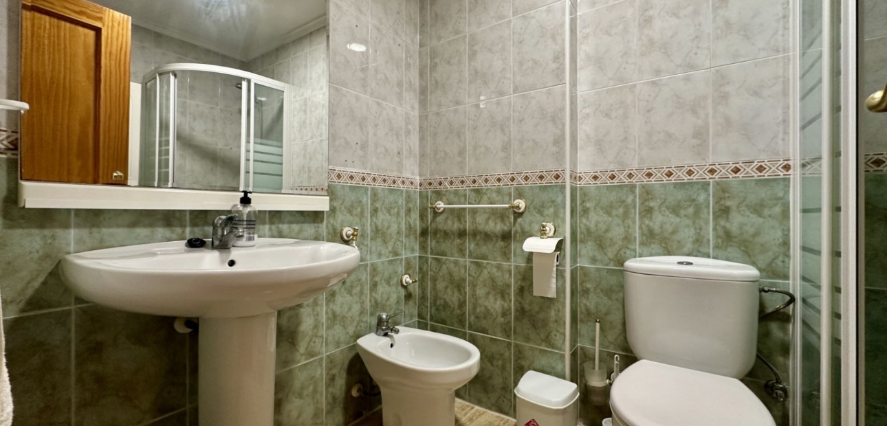 Sale - Apartment / flat -
Torrevieja