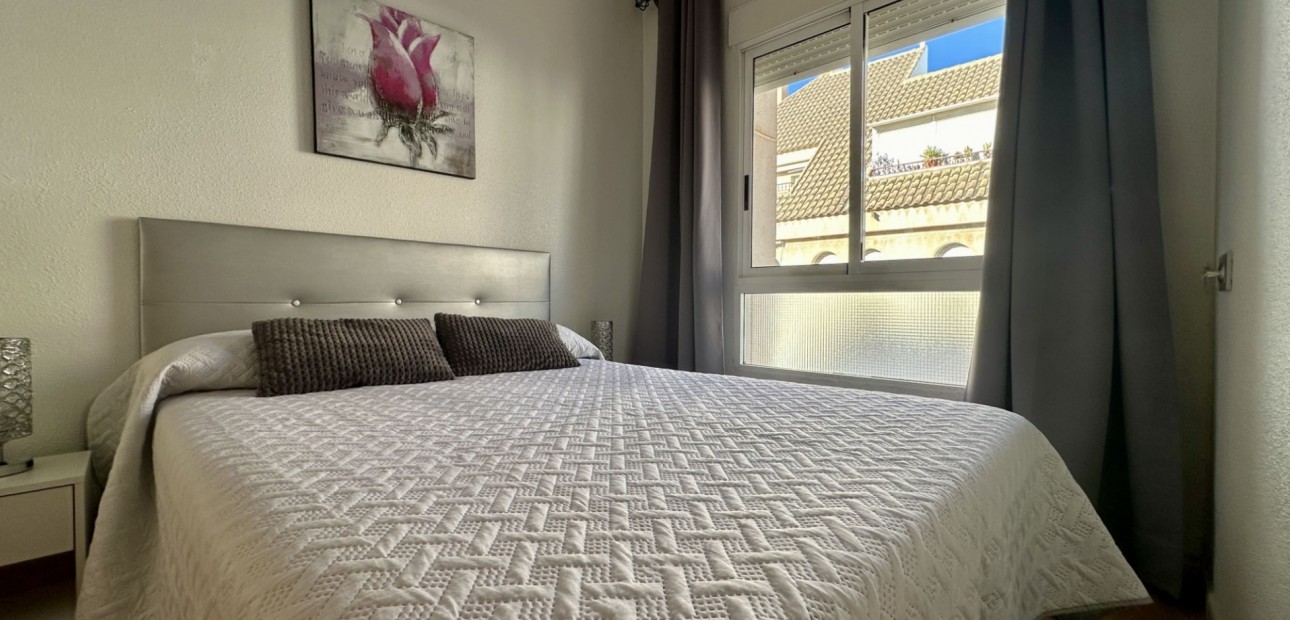 Sale - Apartment / flat -
Torrevieja