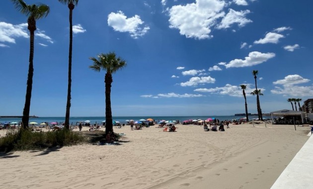 Sale - Apartment / flat -
Torrevieja