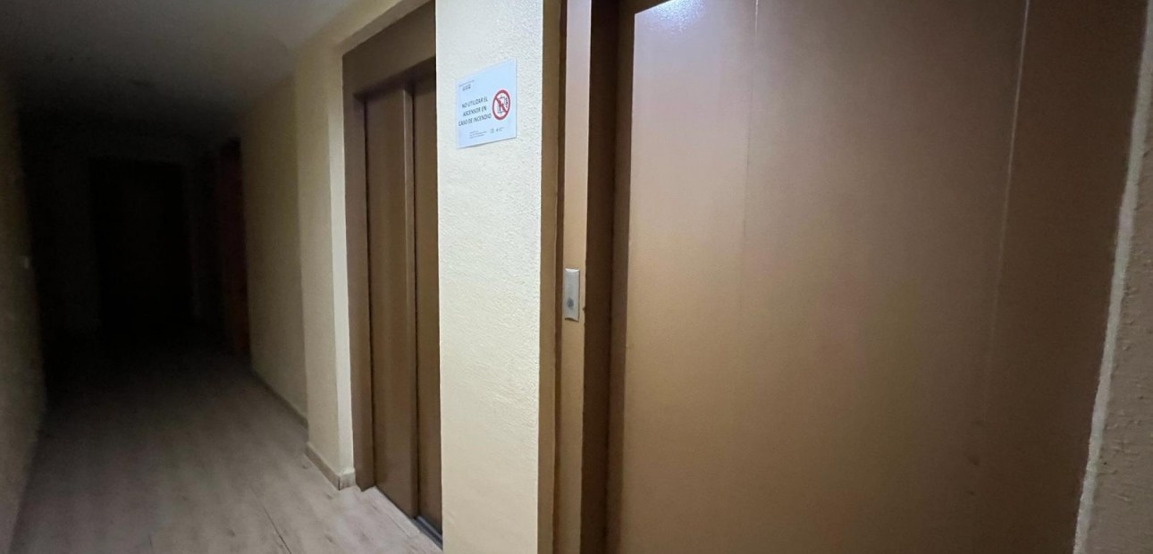 Sale - Apartment / flat -
Torrevieja