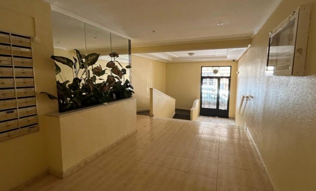 Sale - Apartment / flat -
Torrevieja