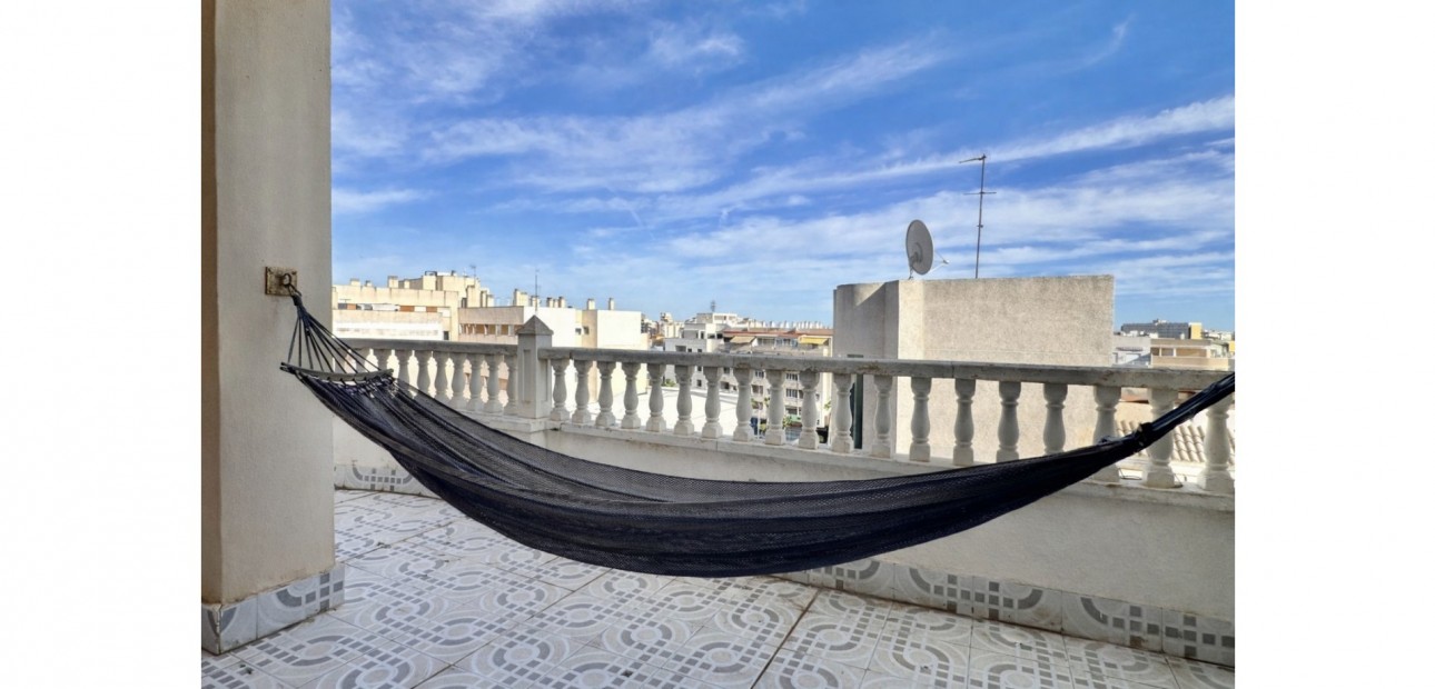 Sale - Apartment / flat -
Torrevieja