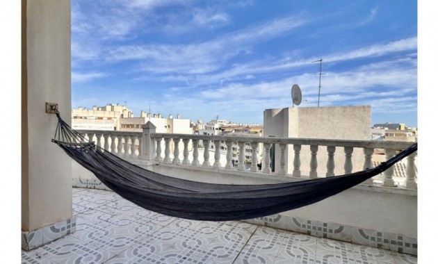 Sale - Apartment / flat -
Torrevieja