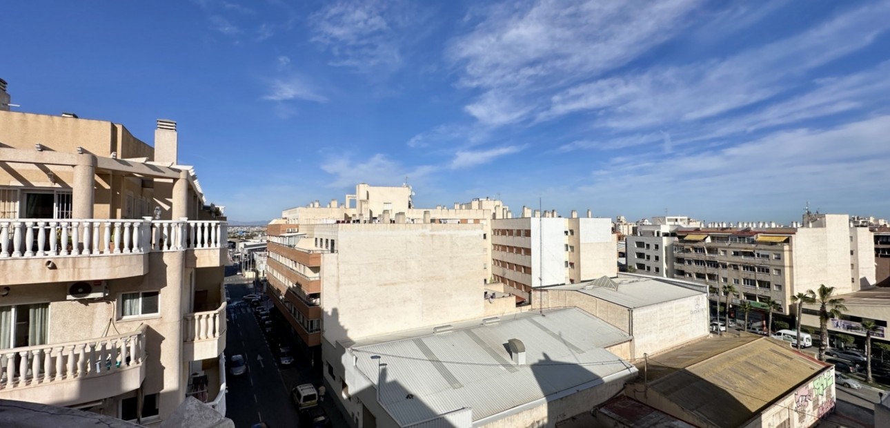 Sale - Apartment / flat -
Torrevieja