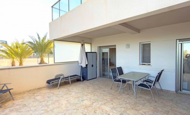 Sale - Apartment / flat -
Orihuela Costa - Los Dolses