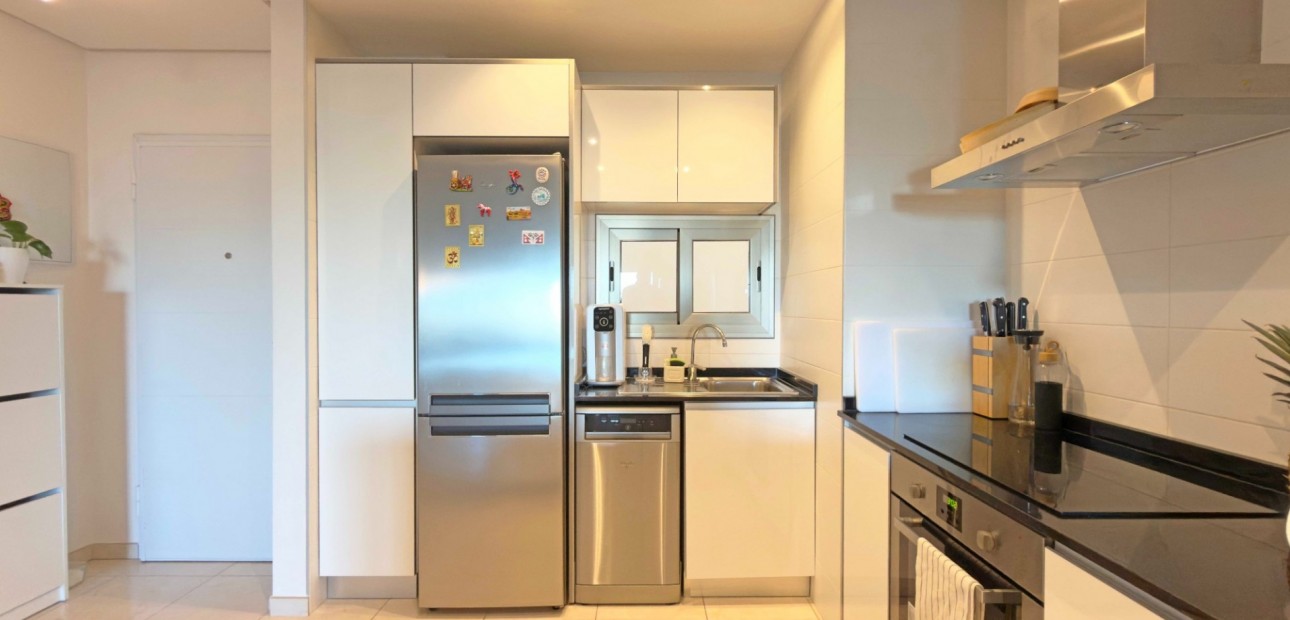 Sale - Apartment / flat -
Orihuela Costa - Los Dolses