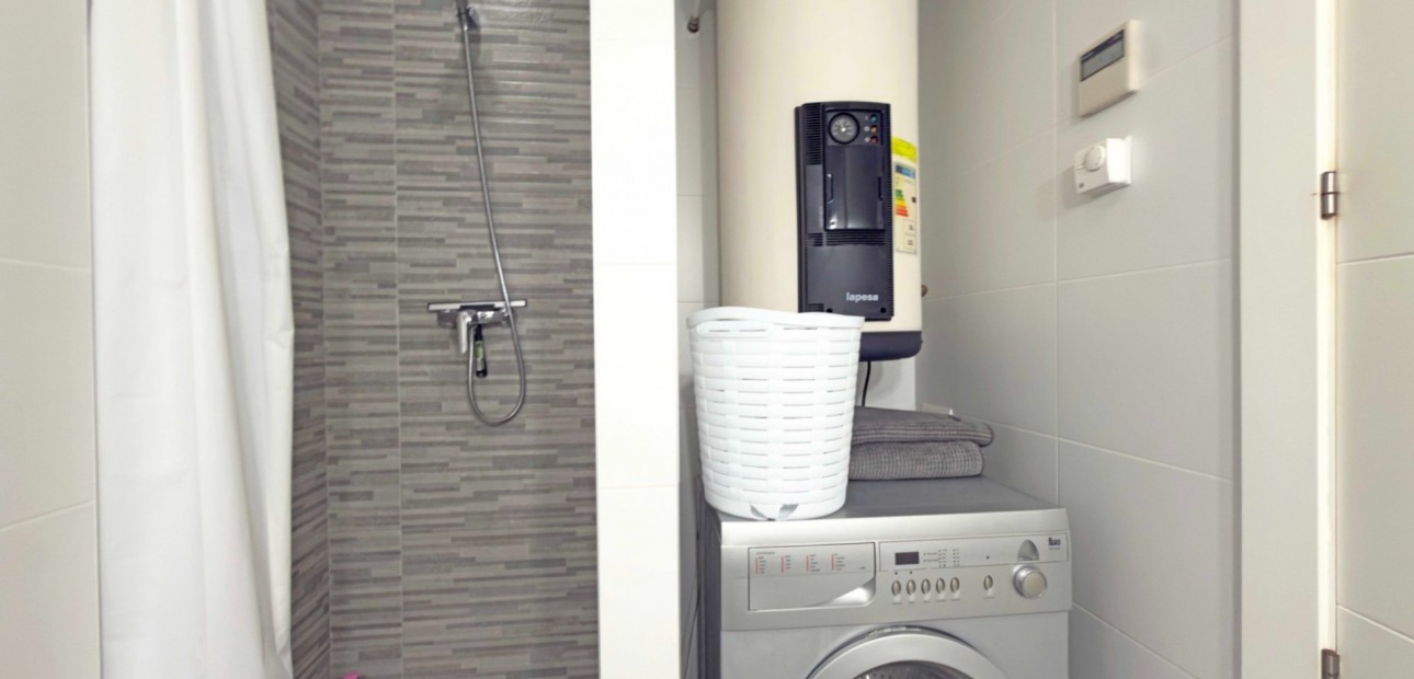 Sale - Apartment / flat -
Orihuela Costa - Los Dolses