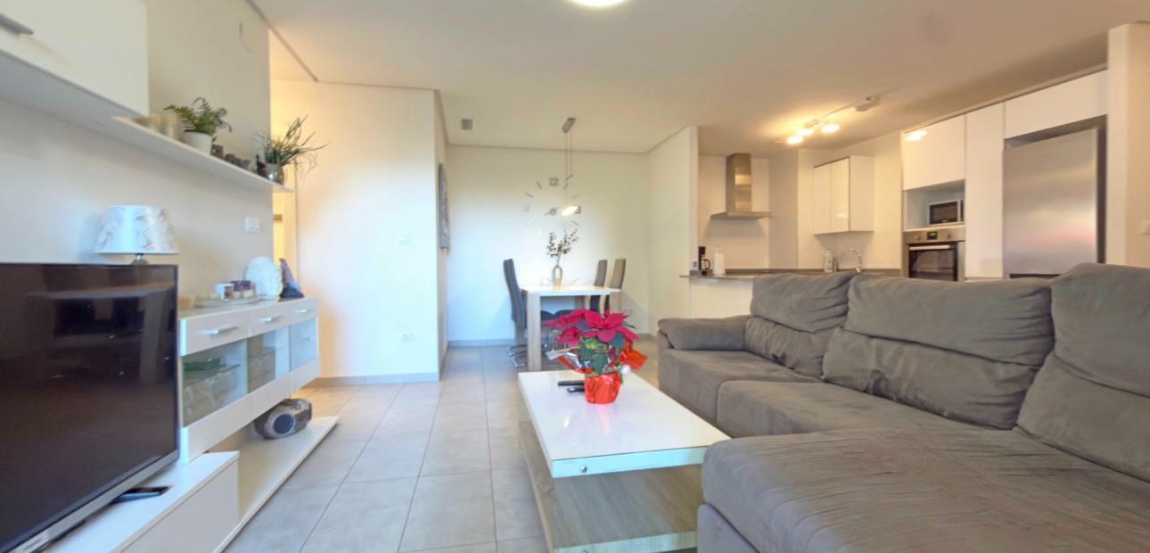 Sale - Apartment / flat -
Orihuela Costa - Los Dolses