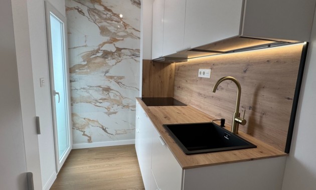 Sale - Apartment / flat -
Orihuela Costa - Punta Prima