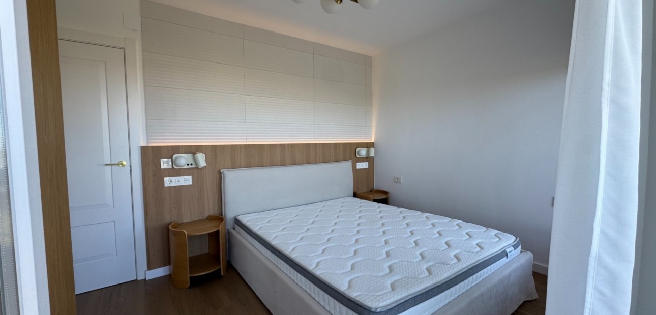 Sale - Apartment / flat -
Orihuela Costa - Punta Prima