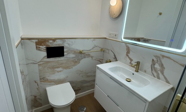 Sale - Apartment / flat -
Orihuela Costa - Punta Prima