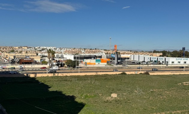 Sale - Apartment / flat -
Orihuela Costa - Punta Prima