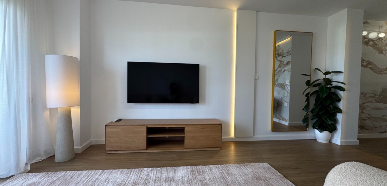 Sale - Apartment / flat -
Orihuela Costa - Punta Prima