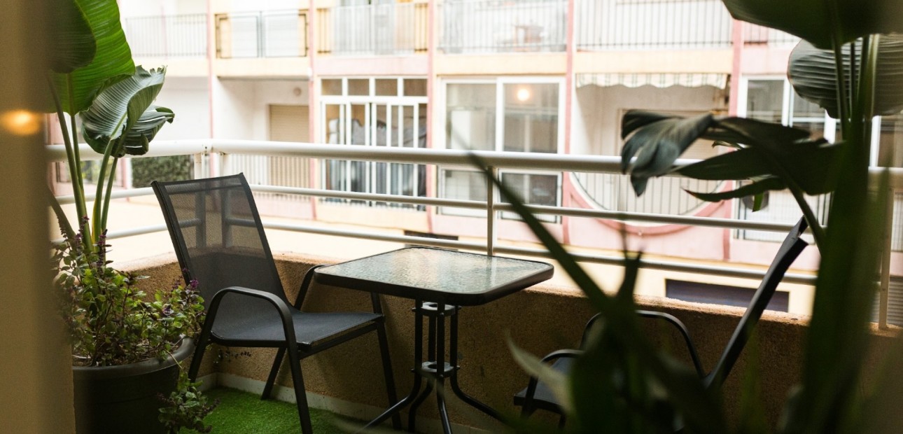 Sale - Apartment / flat -
Torrevieja