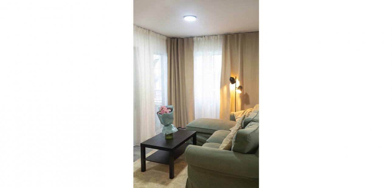 Sale - Apartment / flat -
Torrevieja