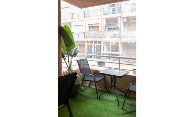 Sale - Apartment / flat -
Torrevieja