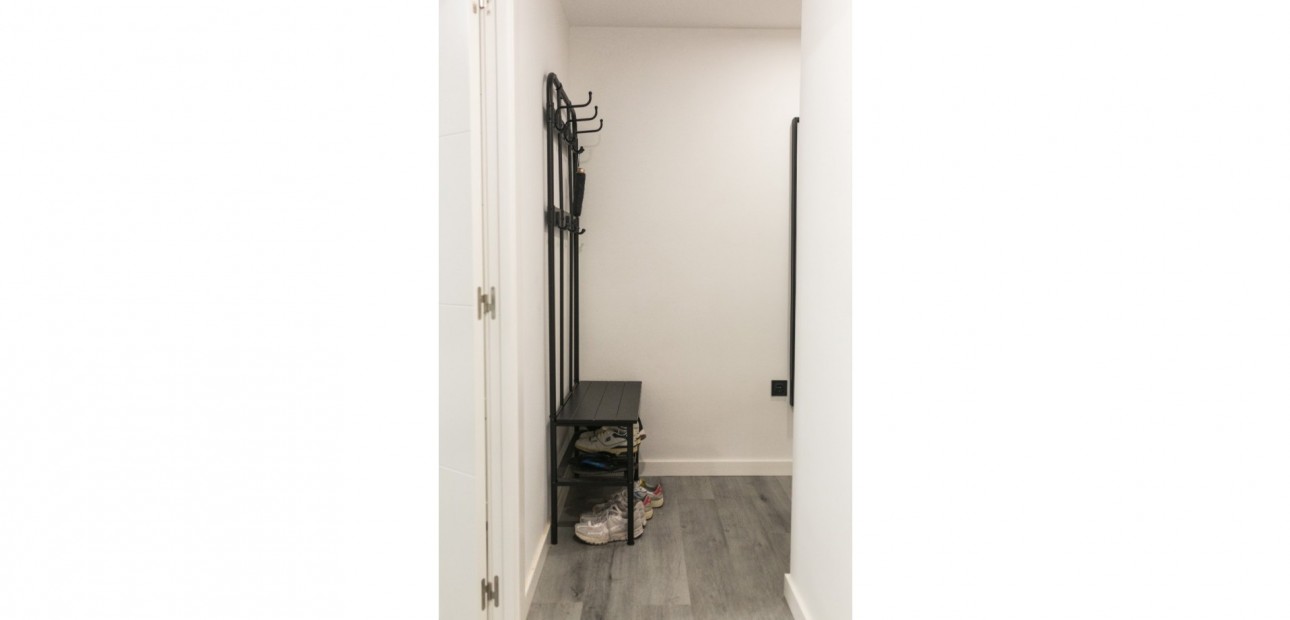 Sale - Apartment / flat -
Torrevieja