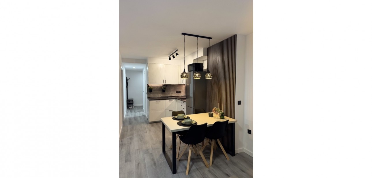 Sale - Apartment / flat -
Torrevieja