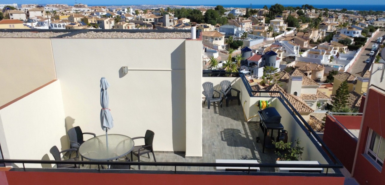 Sale - Townhouse -
Orihuela Costa - Villamartin