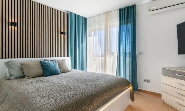 Sale - Townhouse -
Orihuela Costa - Villamartin