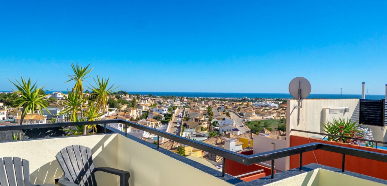 Sale - Townhouse -
Orihuela Costa - Villamartin