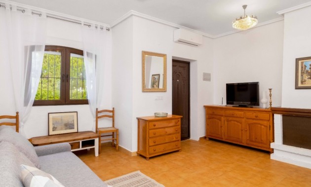 Sale - Townhouse -
Orihuela Costa - La Zenia