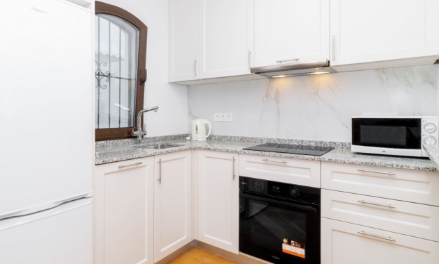 Sale - Townhouse -
Orihuela Costa - La Zenia