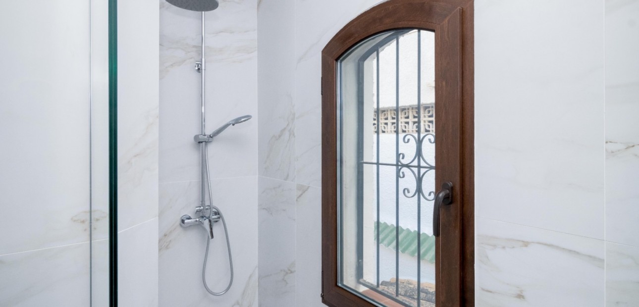 Sale - Townhouse -
Orihuela Costa - La Zenia