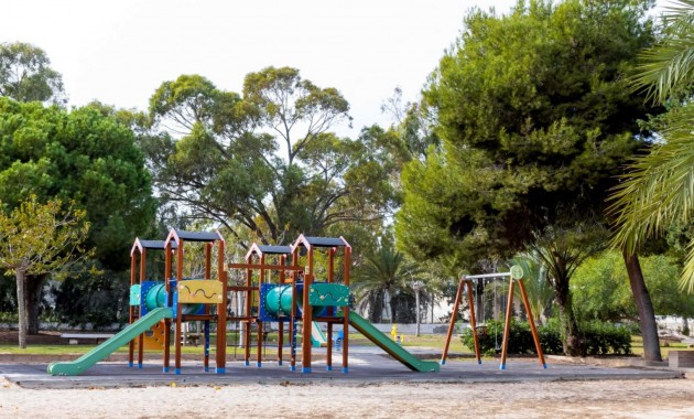 Sale - Townhouse -
Orihuela Costa - La Zenia