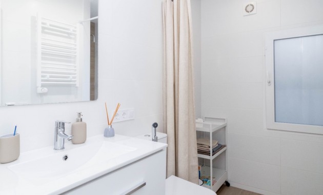 Sale - Townhouse -
Orihuela Costa - La Zenia