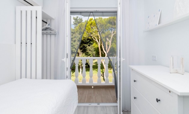 Sale - Townhouse -
Orihuela Costa - La Zenia