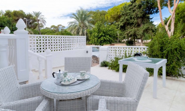 Sale - Townhouse -
Orihuela Costa - La Zenia